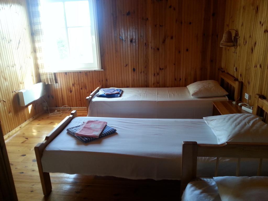 Katri Guesthouse Tubala Rum bild